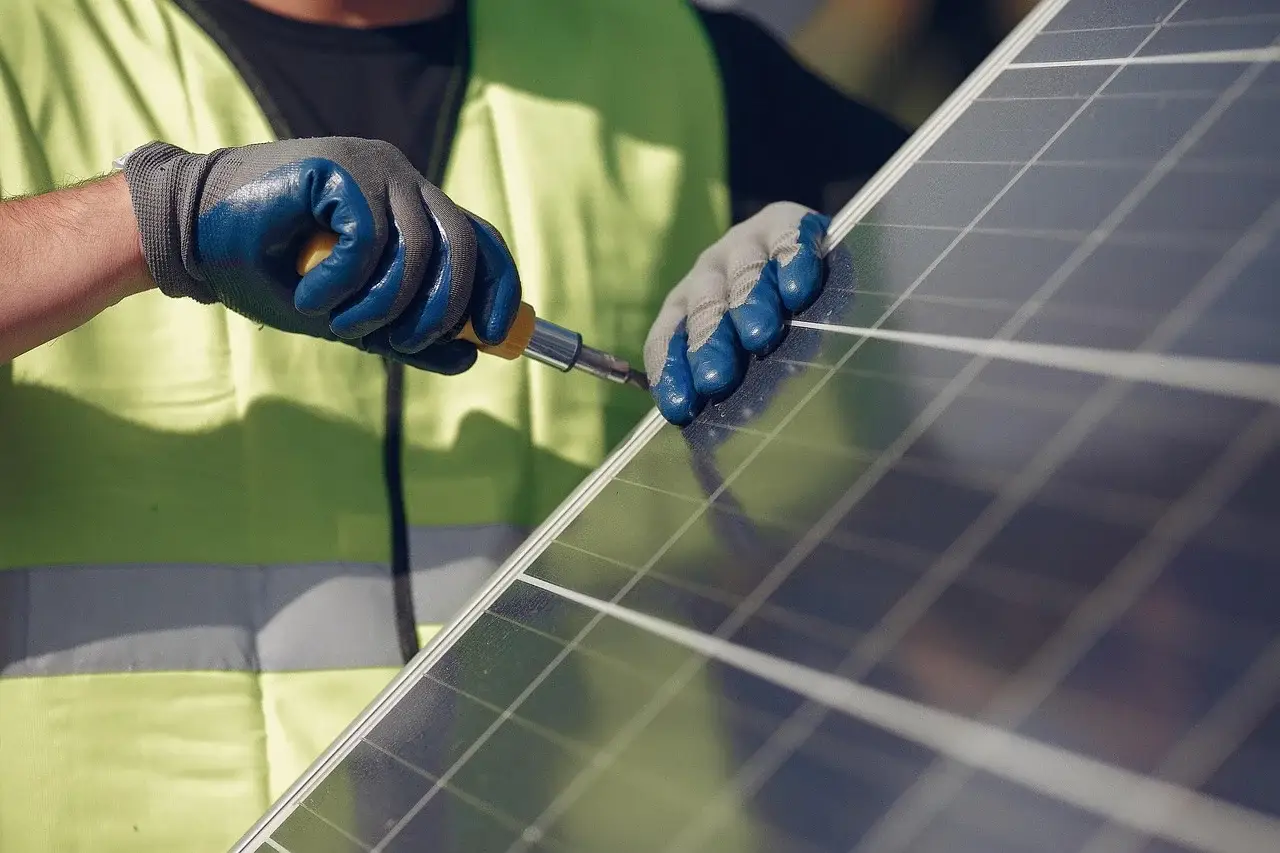 Solar Panel Installation in Delhi